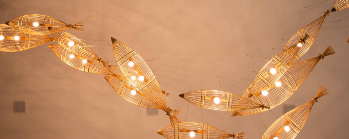 Bộ đèn mây tre Việt Nam.