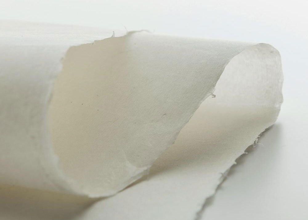 Giấy washi nổi tiếng dai, bền, nhẹ. (Ảnh từ Internet)